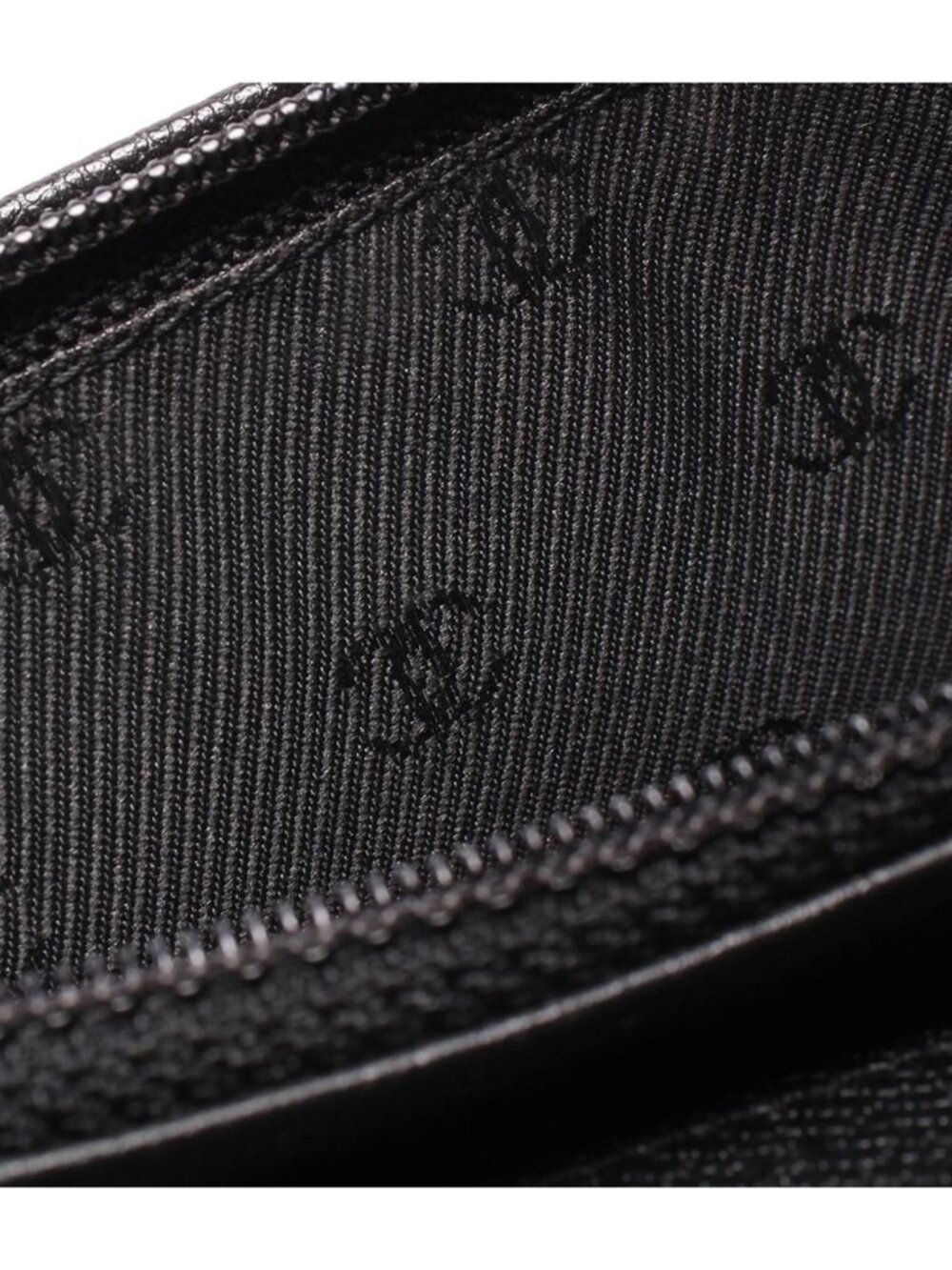 Chanel Wallet Coco Button - Picture 6 of 8